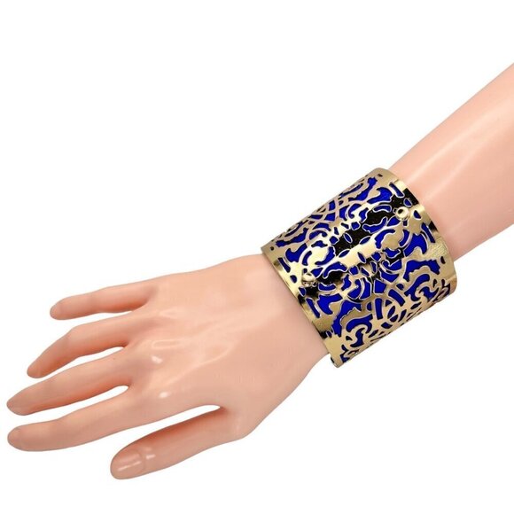 NEW Eye Candy LA Wide Cuff Bracelet Gold-Tone Filigree Overlay Blue Leather - Picture 3 of 8